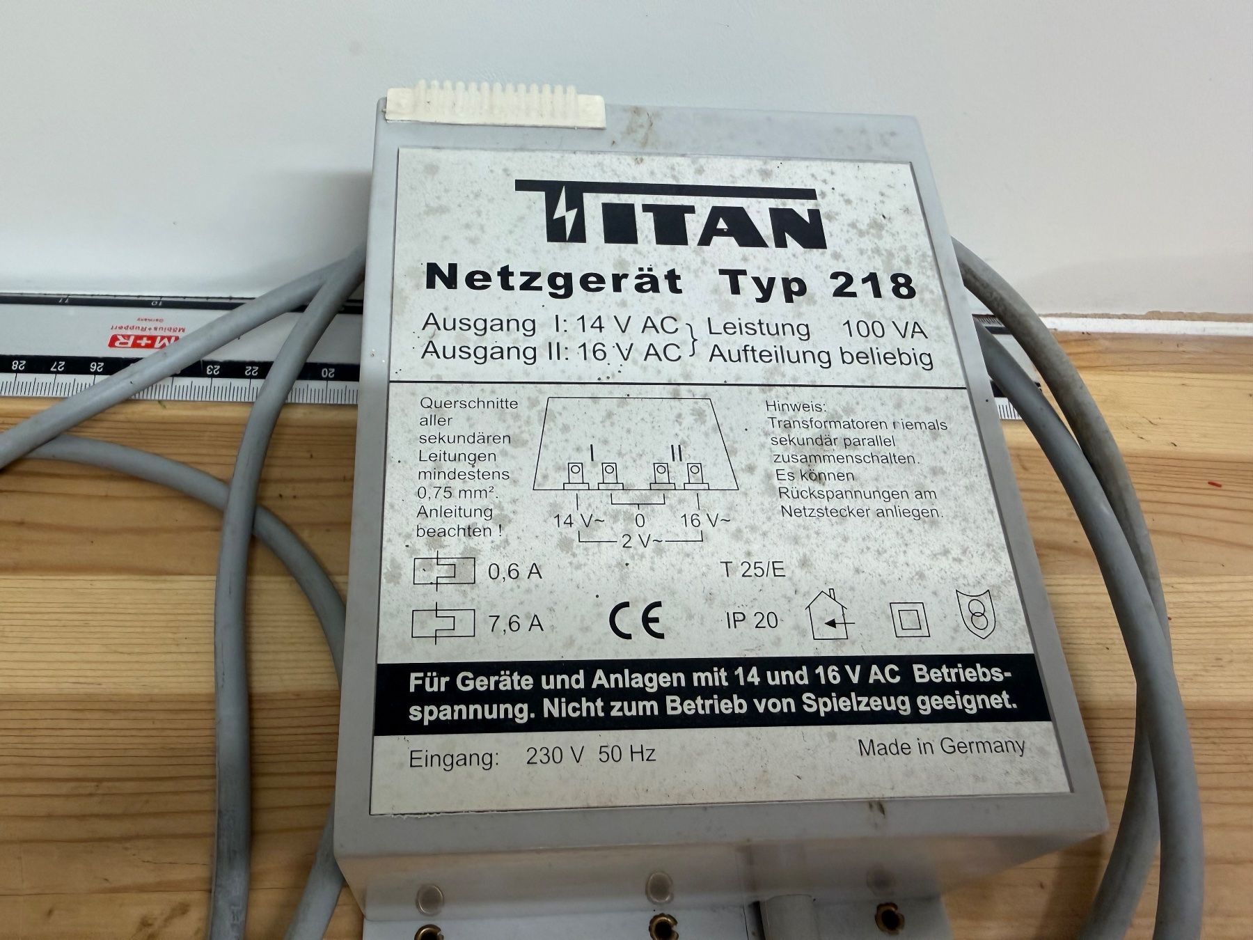 Modellini di ferrovie: Titan Trafo Netzgerät Typ 218 – Usato da Büsserach venduto da ModellbahnDepot 1