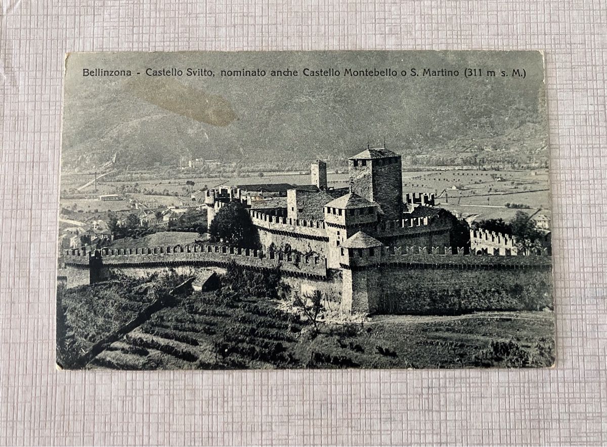 Cartoline postali: Bellinzona Castello Montebello  – Usato da Schönenberg ZH venduto da zottliv1