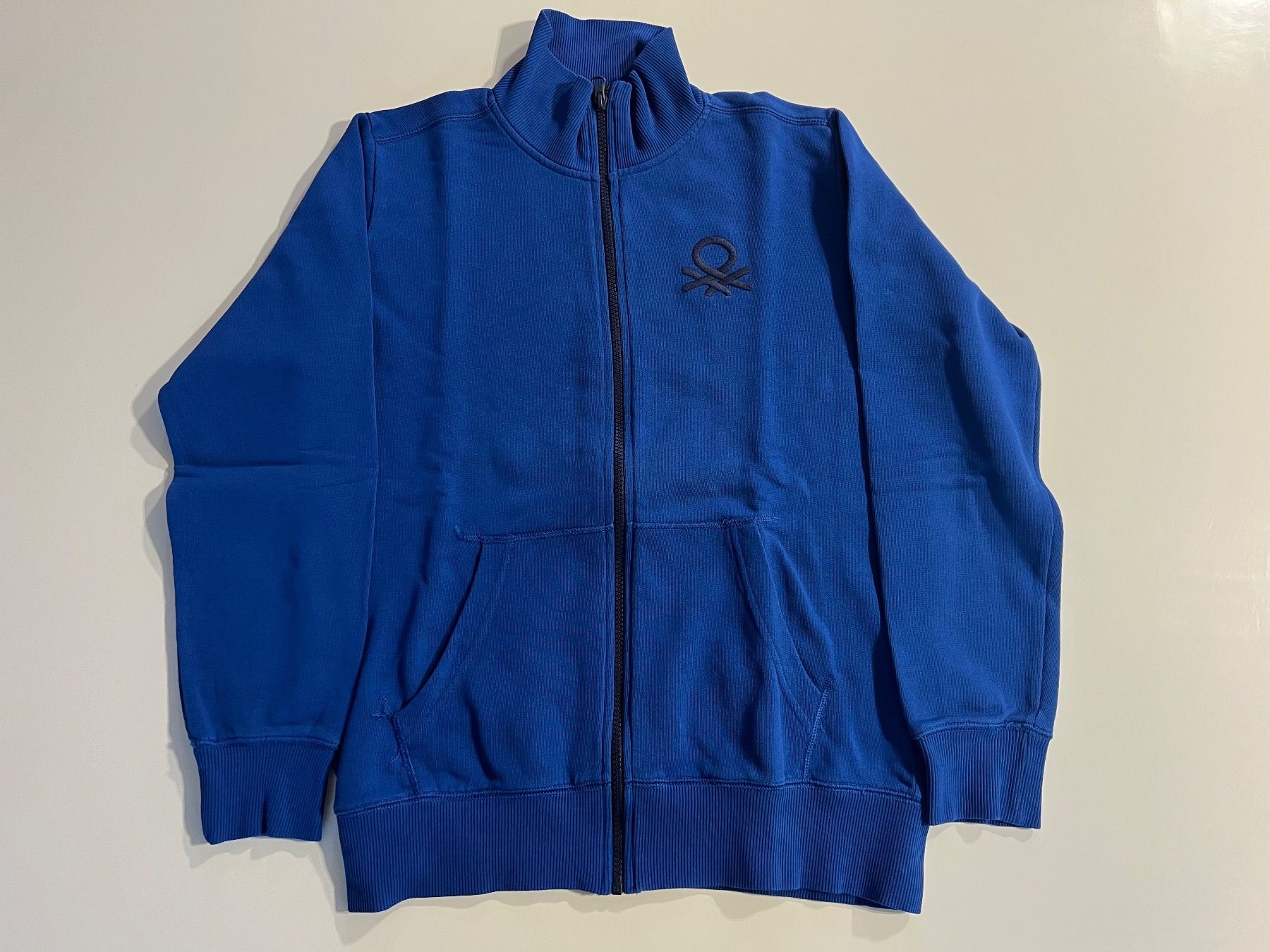Benetton Kleiderpakete & -sets: Jogging sur vêtement Benetton bleu – Neu (gemäss Beschreibung) aus Cologny von PEACEANDLOVE 1