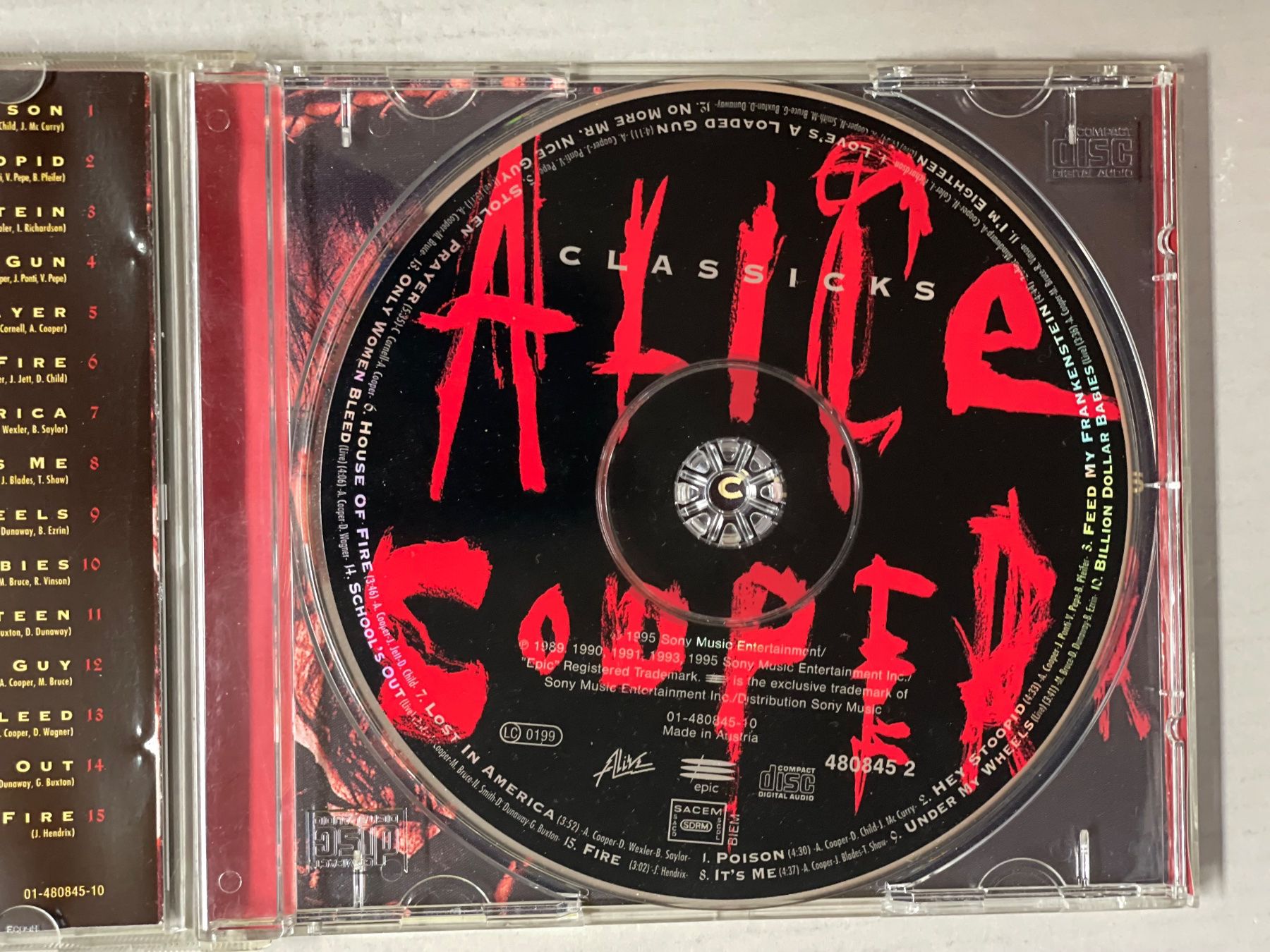 CDs: Alice Cooper-The best of – Gebraucht aus Muri b. Bern von AdidasCollector 2