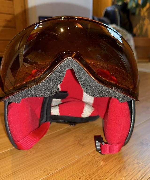 Caschi: Casque de ski Alpina pour jeune  – Usato da St-Cergue venduto da marcusfidibus 4
