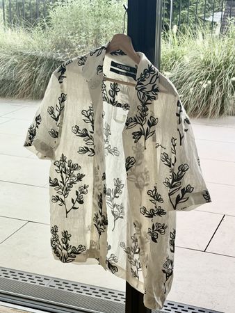 Jacquemus „La Casa“ Leinenhemd – Größe 46