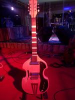 Gitarr DEVIL Julia2, speziell, überarbeitet und funktioniel