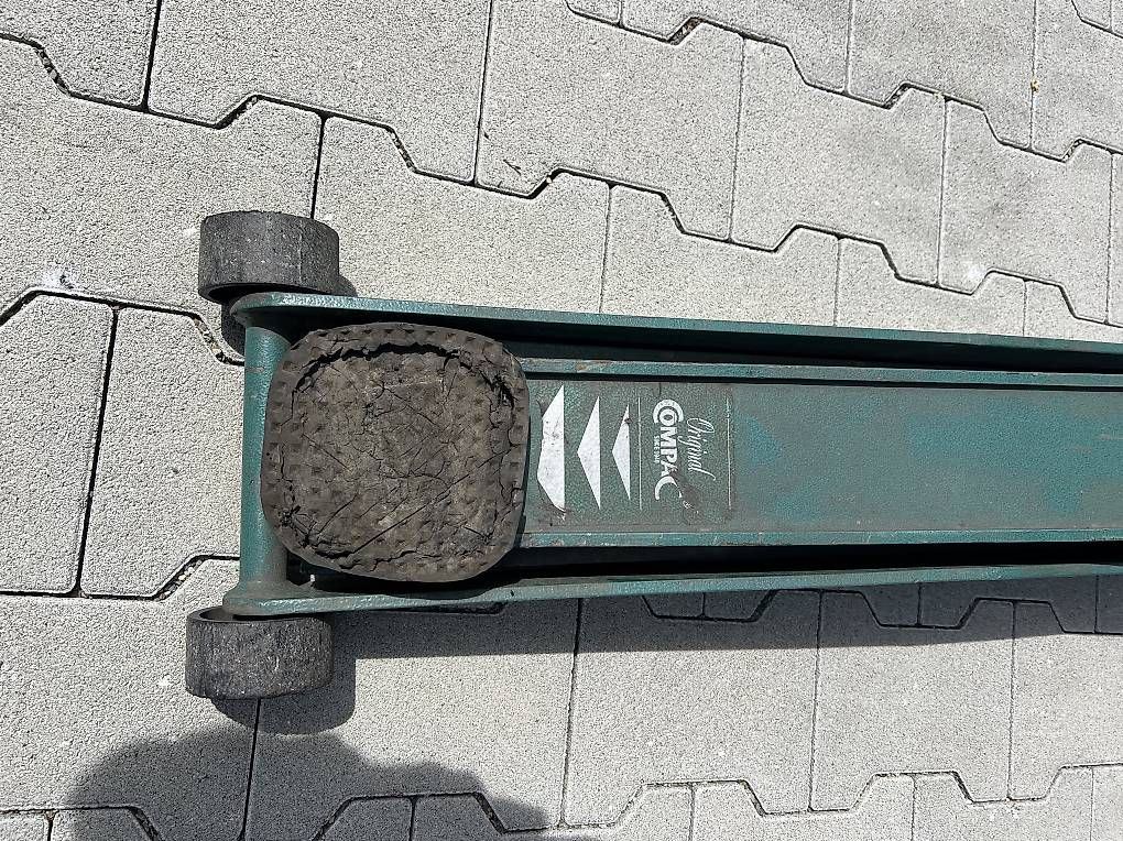 Alle Werkzeuge: Wagenheber Compac – Gebraucht aus Kradolf von hupfer01 4