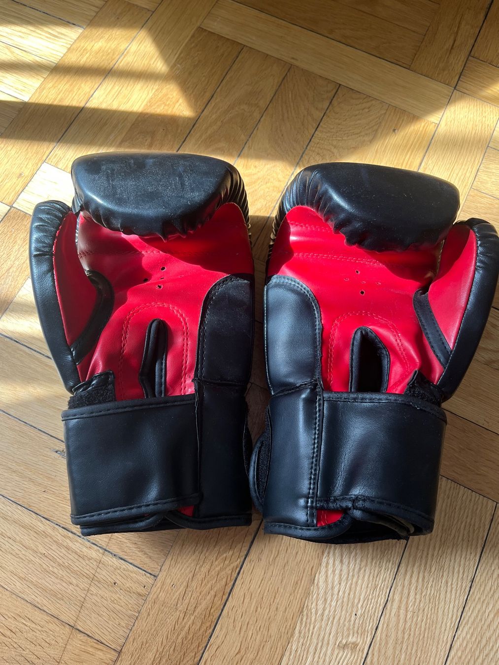 Handschuhe & Handstulpen: Boxing gloves – Gebraucht aus Chêne-Bougeries von Seetooyoo 2