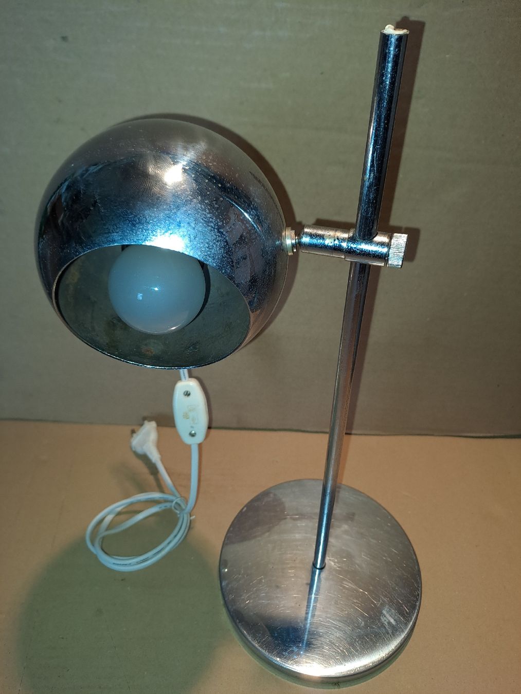 Lampen: Tisch Leuchte um 1970 – Gebraucht aus Gebenstorf von suroh