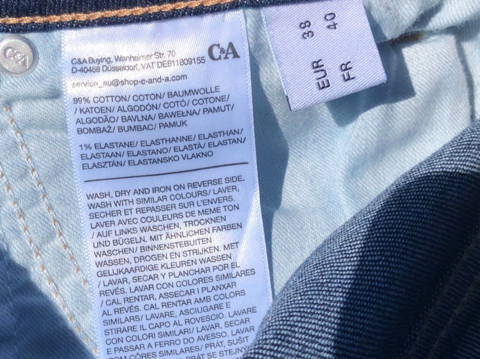 C&A Jeans: C&A Skinny Flare Jeans – Usato da Wädenswil venduto da Pixie_ 3