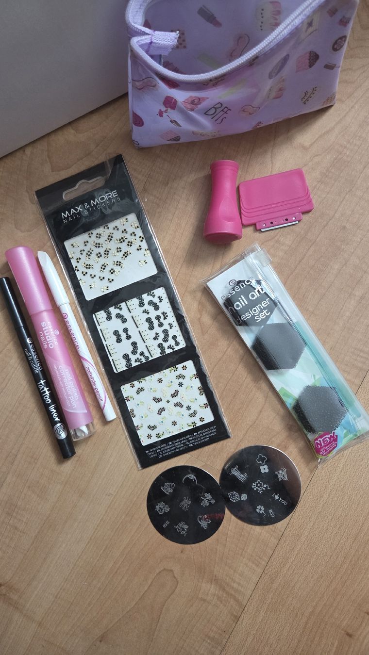 Ongles artificiels: Jolifin Nageldesign Set – Neuf (Voir description) à Schüpfheim par nat_vf5b 6