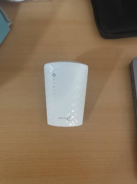 Wlan: TP Link RE200 WLan Verstärker – Gebraucht aus Basel von bap_7kpp 1