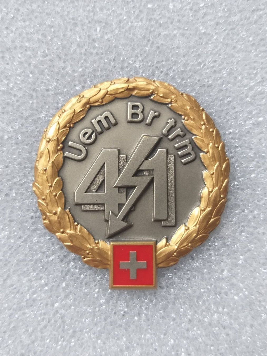 Placchette & Badge: Béretemblem Übermittlungsbrigade 41 Gold – Nuovo (secondo la descrizione) da Bauma venduto da SwissMilitaria