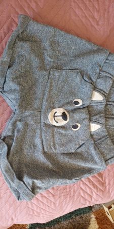 Graue Kinder Shorts mit Bärenmotiv Grösse 86