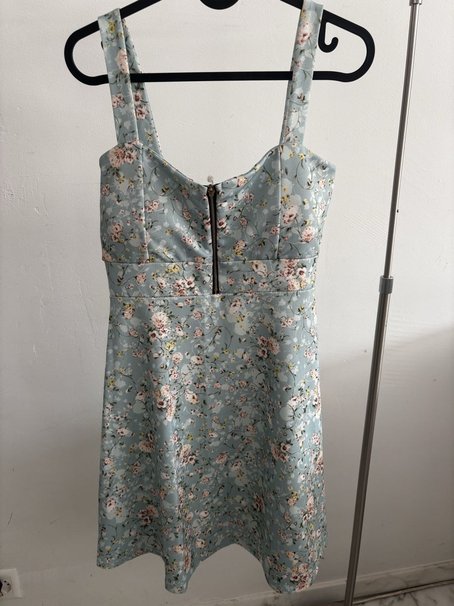 Vestiti: Kleid blau mit Blumen  – Usato da Sulzbach venduto da dfrey25