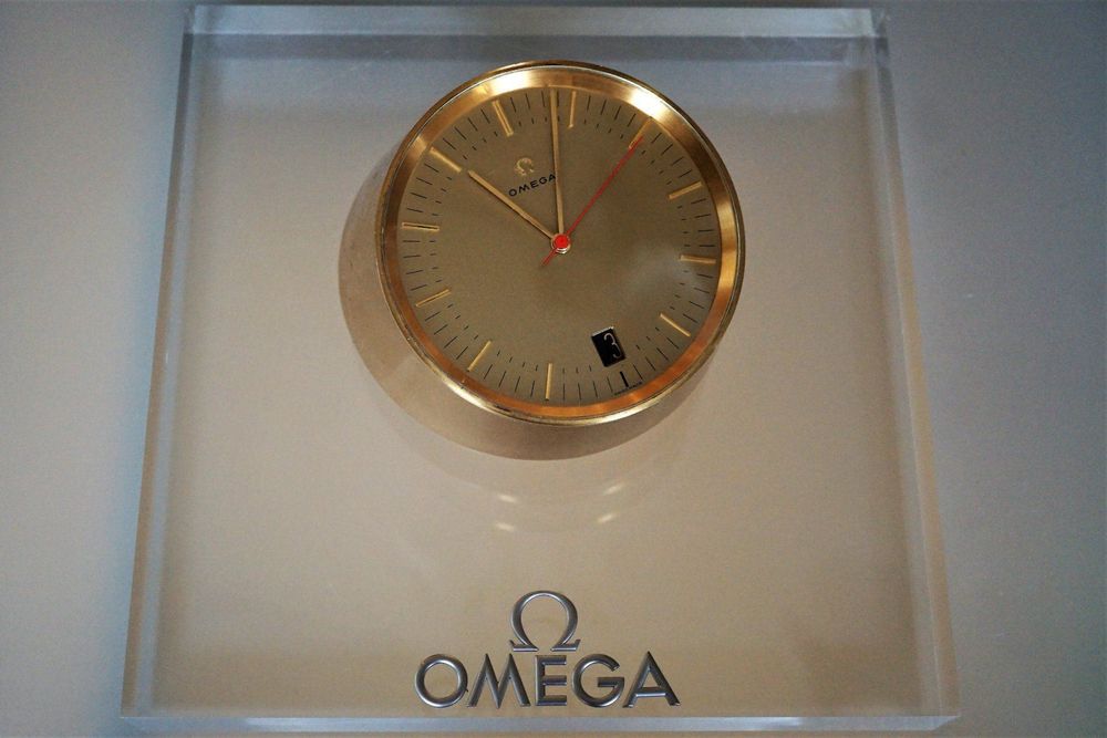 Vintage Omega Display Acrylglas super! | Kaufen auf Ricardo