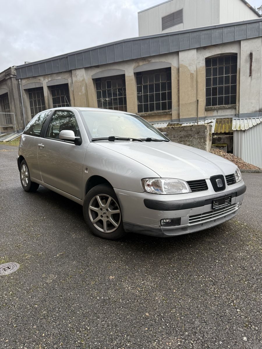 Seat Automobili: Seat Ibiza 1.6 Automat Ab MFK  – Usato da Langenthal venduto da bes_j5mf 1