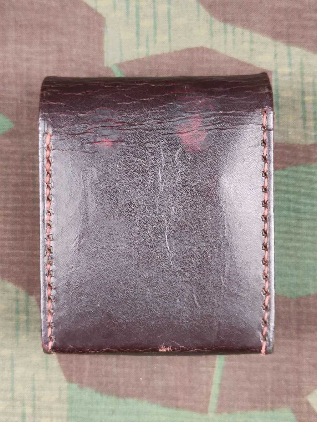 Stichwaffen: Etui für Kompass? – Gebraucht aus Bauma von SwissMilitaria 1