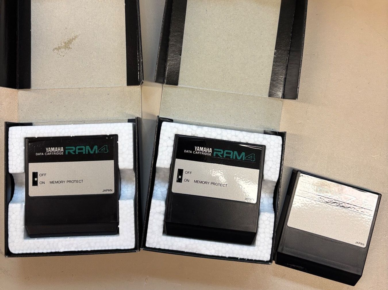 Yamaha Strumenti musicali: Yamaha DX7 II-D – Usato da Hauptwil venduto da Joe2ch 4