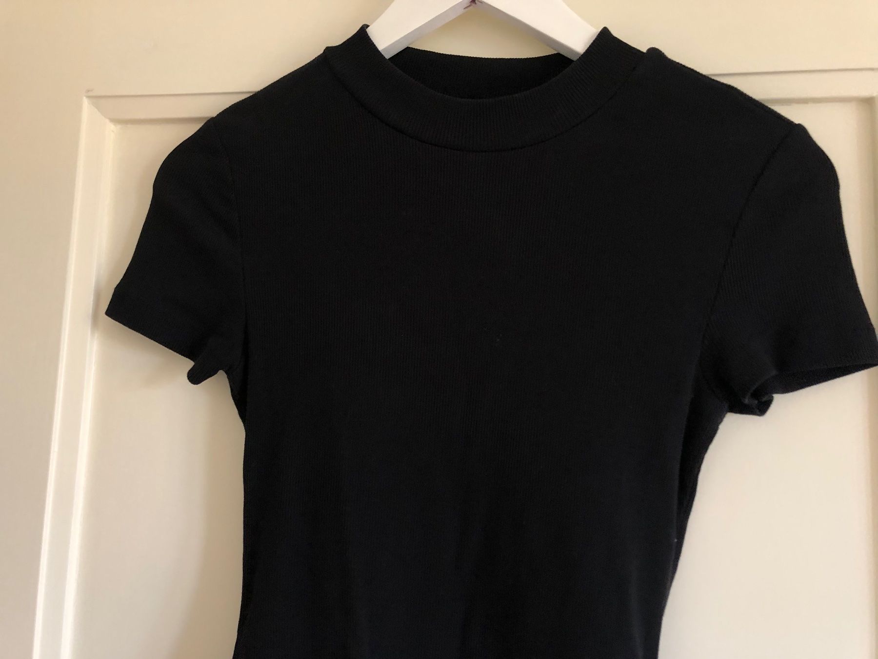 T-Shirts: Body T Shirt – Gebraucht aus Solothurn von alinamaeva 1