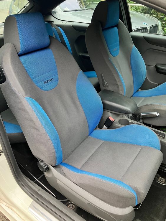 Ford Focus ST mit Motorschaden ab Platz Kaufen auf Ricardo