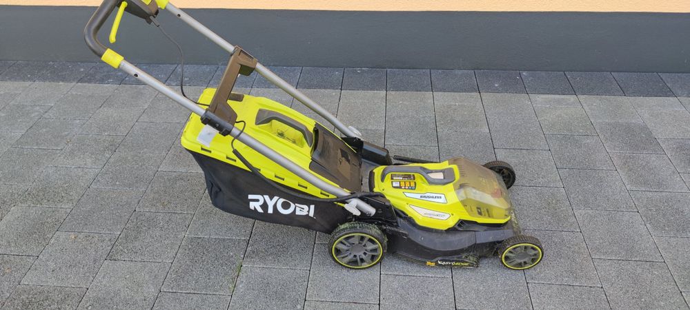 RYOBI Rasenmäher mit 40cm Schnittbreite Kaufen auf Ricardo