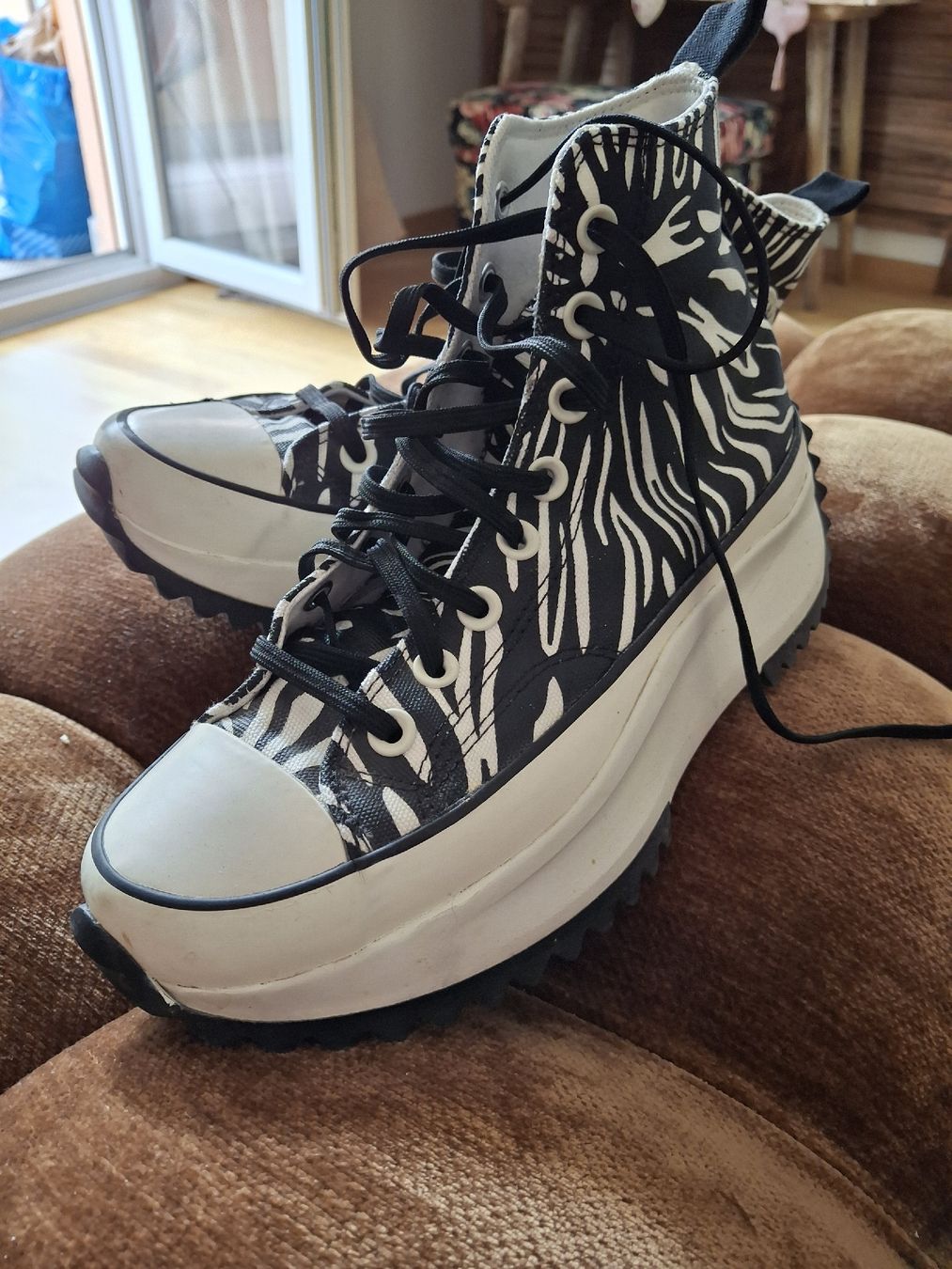 Converse Scarpe da donna: Converse CHUNKS Grösse 40 Plateau – Usato da Bern venduto da babyboomnursery 1