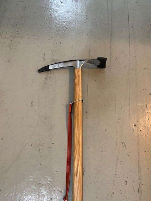 Kletterausrüstungen: EISPICKEL – Neu (gemäss Beschreibung) aus Chur von silbermon 1