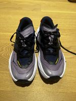 Hoka Speedgoat 7
