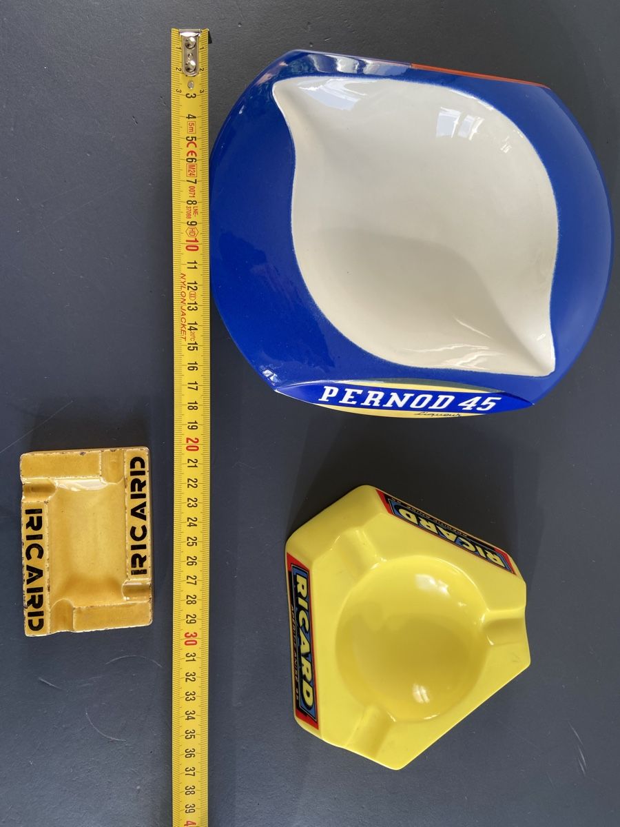 Portacenere: Aschenbecher 3 Set „Pastis“ – Usato da Bern venduto da uho_72jw 1