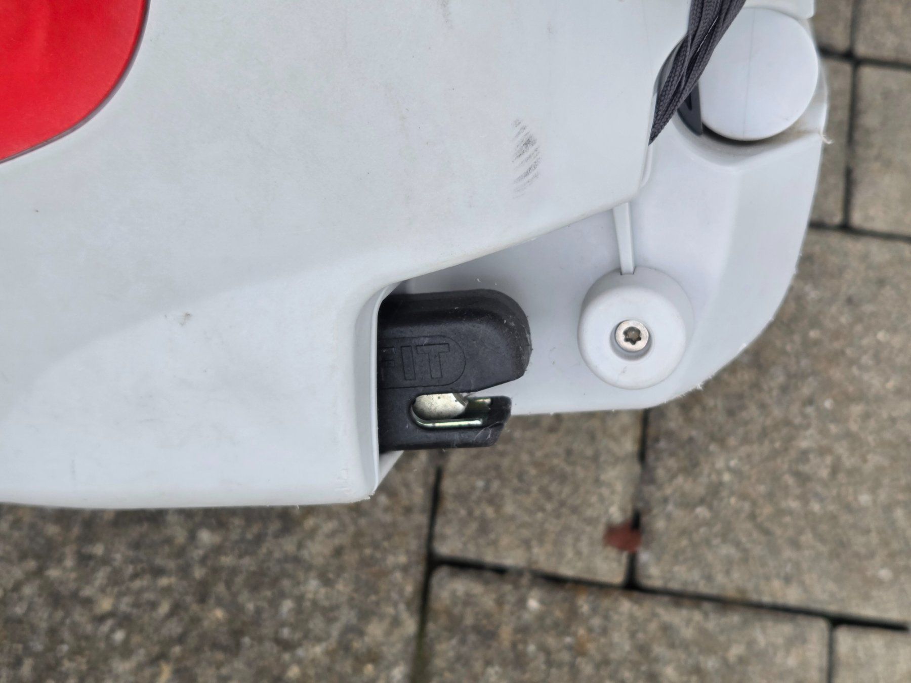 Britax Römer Seggiolini per auto: Römer Kidfix mit oder ohne Isofix zu verwenden – Usato da Bauma venduto da jage01 2