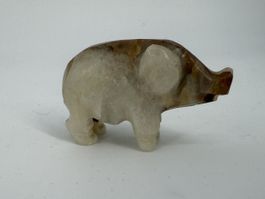 Schwein DekovFigur aus Naturstein 