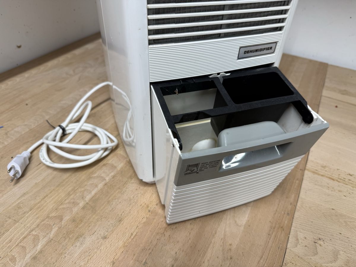 Deumidificatori: Luftentfeuchter Tool-Air LE-90 – Usato da Roggwil BE venduto da fengshui 1