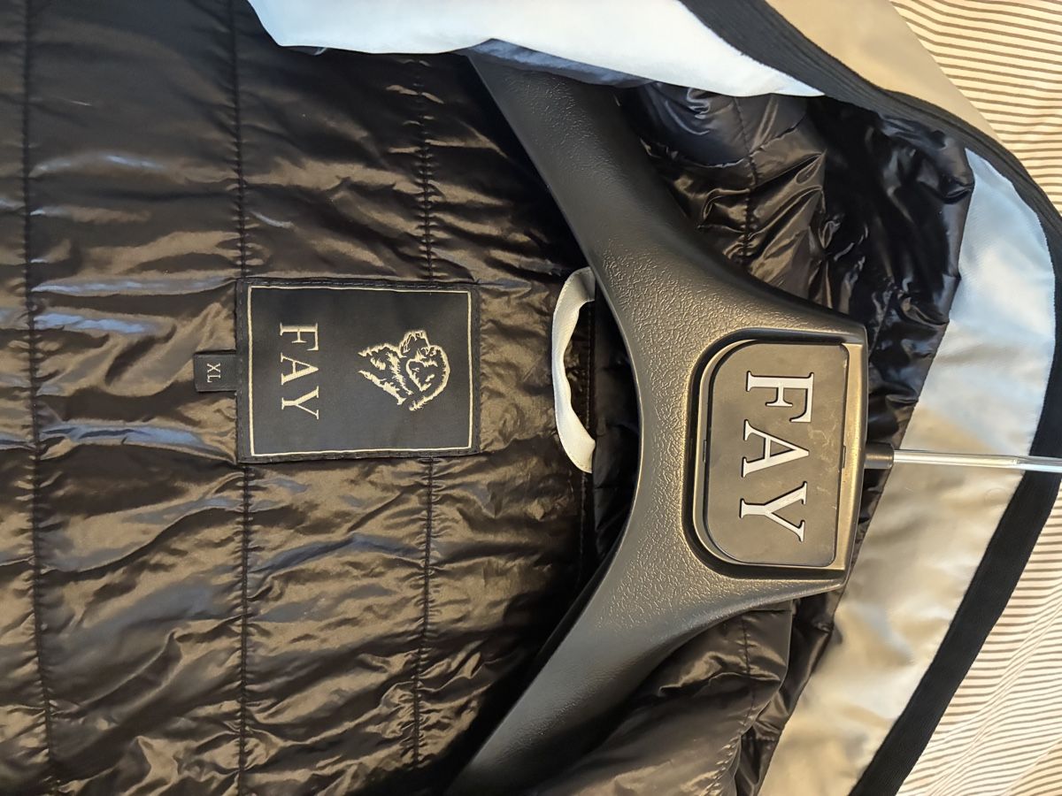 Fay Cappotti: Fay Coat men XL – Nuovo (secondo la descrizione) da Spreitenbach venduto da ale_q9bx 1