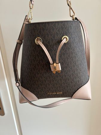 Michael Kors Buckettasche