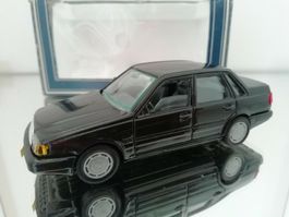 Volvo 460 Turbo Phase II 1993-1996 schwarz    1:43 von Pilen