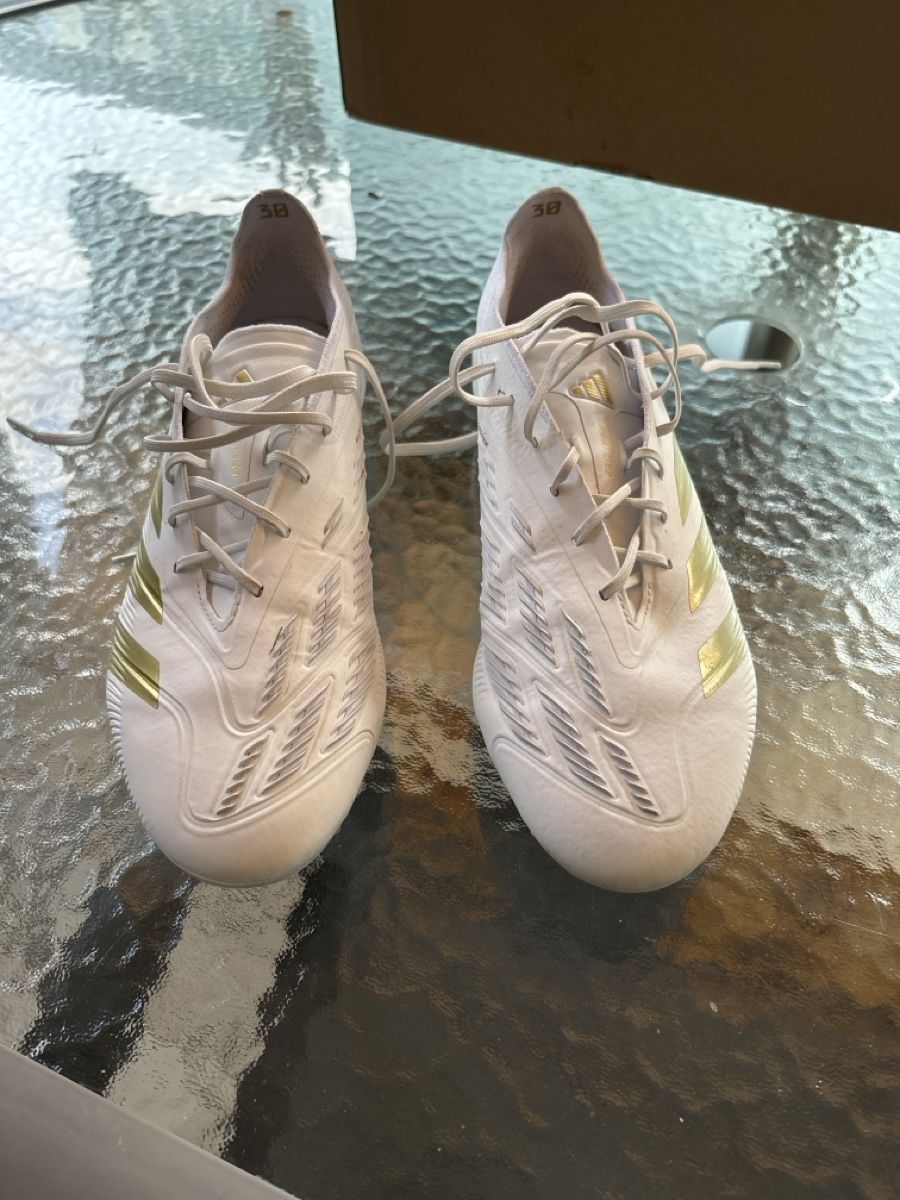 Adidas Herrenschuhe: Adidas Predator Elite FG – Neu (gemäss Beschreibung) aus Frauenfeld von Benni44