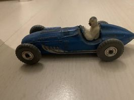 DINKY TOYS