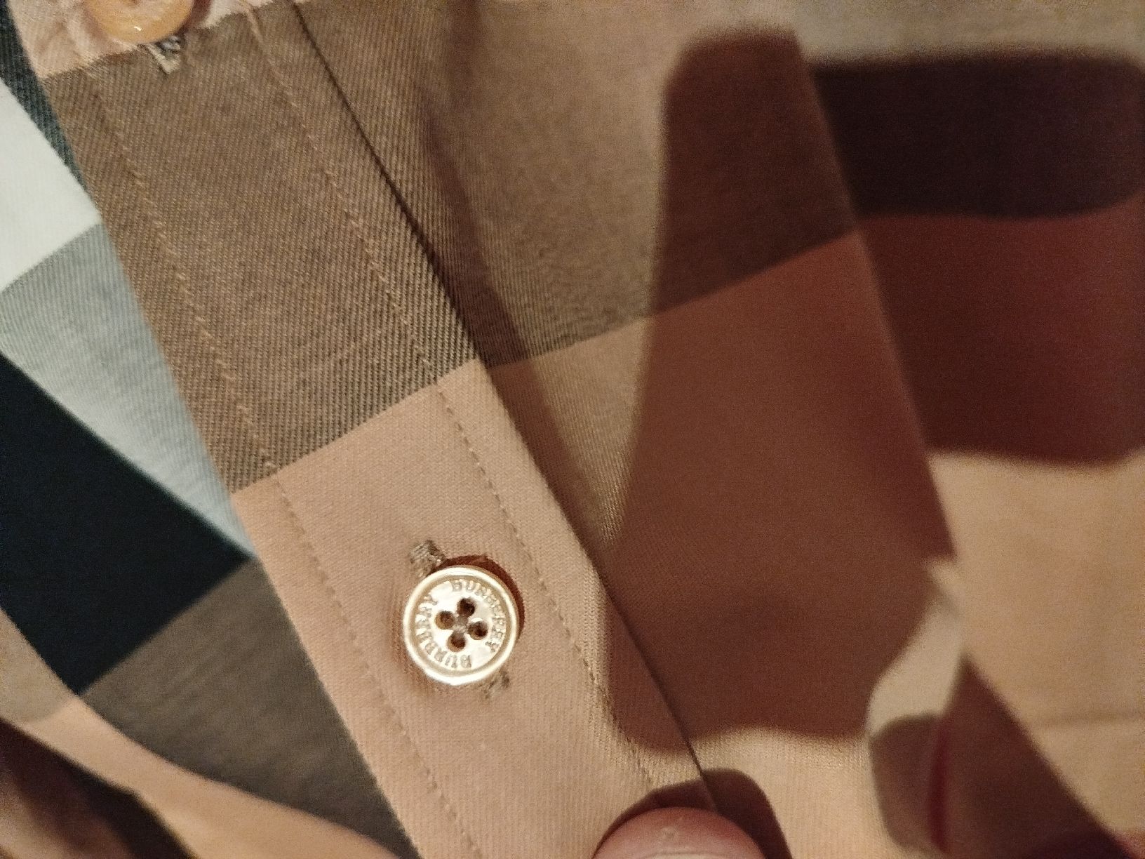 Burberry Hemden: Camicia uomo Burberry Taglia L – Neu und originalverpackt aus St. Gallen von bar_z5zd 6