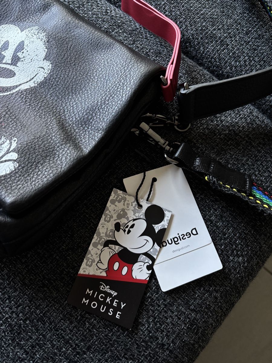 Desigual Borse: Neue Mickey-Mouse-Tasche von Desigual – Nuovo e nell'imballaggio originale da Winterthur venduto da padeter 2