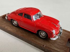 Modellauto PORSCHE 356, rot, 1:43, Orig.-Box, richtig schön!