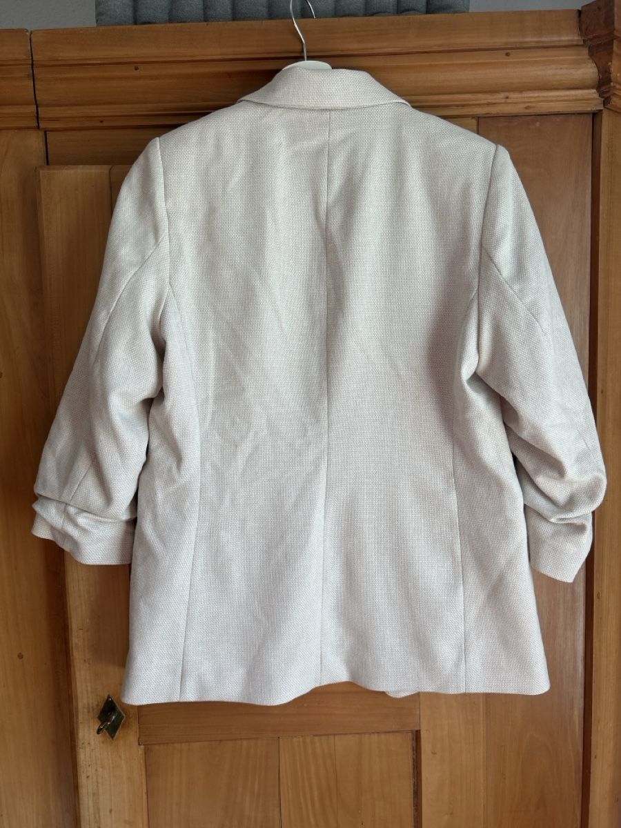 H&M Jacken: Blaser hellbeige – Gebraucht aus Adlikon b. Regensdorf von Huegeler 1