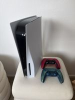 PlayStation 5 Disc Edition (CFI-1216A) ikls. 2 Controller