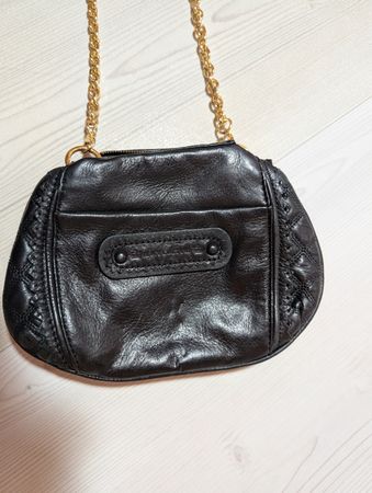 Sac Juicy Couture bandoulière en cuir noir 