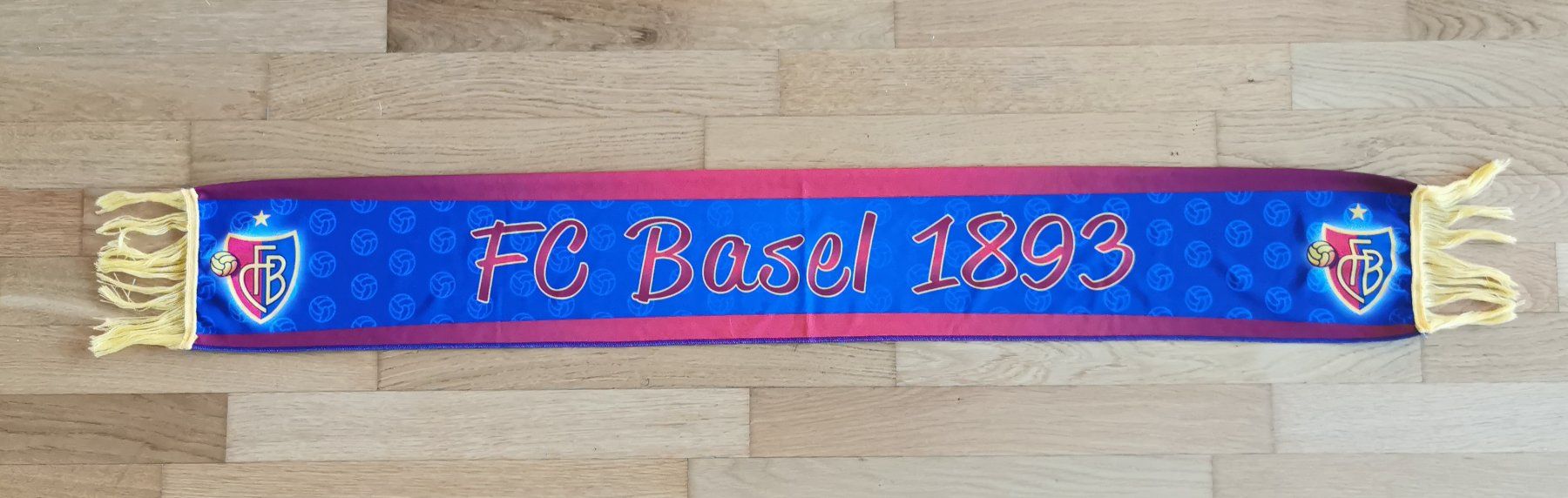 FC Basel Foulard & Sciarpe: FC Basel 1893 Schal – Usato da Emmenbrücke venduto da Herzog07 1