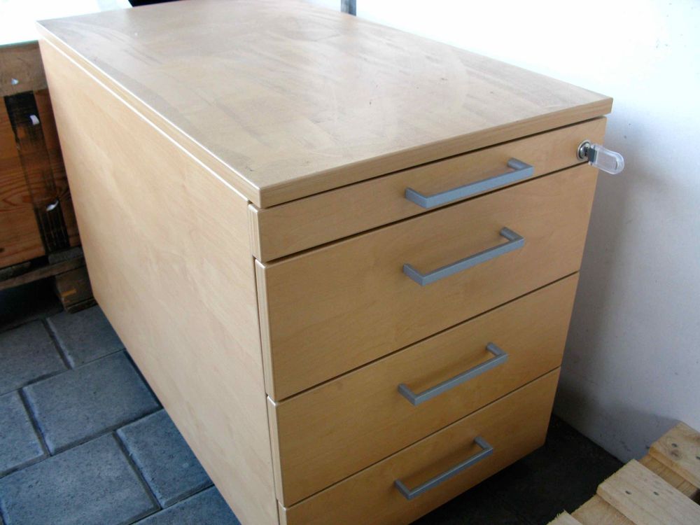 Büro Rollcontainer eckige Griffe abholen in 8808 SZ (Gebraucht) in ...