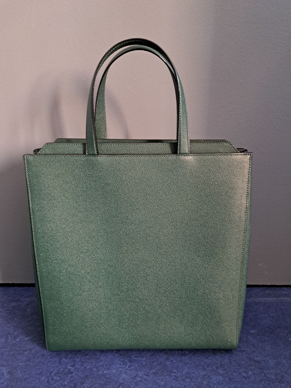 Rolex Borse: Orginal grüne Rolex Shoppingbag Leder – Nuovo (secondo la descrizione) da bad zurzach venduto da jue_5xhl 1