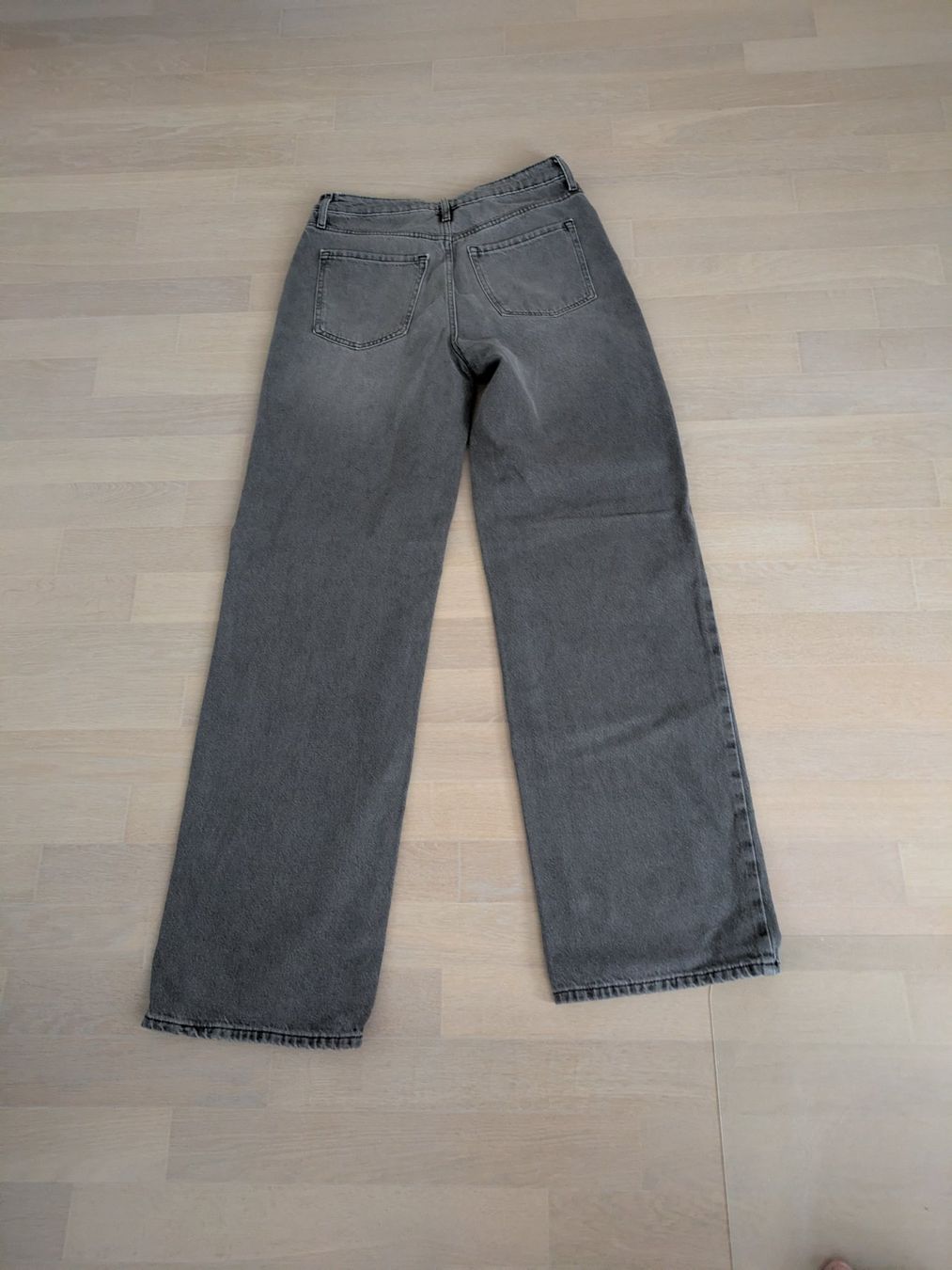 Jeans: Jeans Even&Odd Tall Gr. 40 schwarz hell – D'occasion à Muttenz par Koalabaer02 1