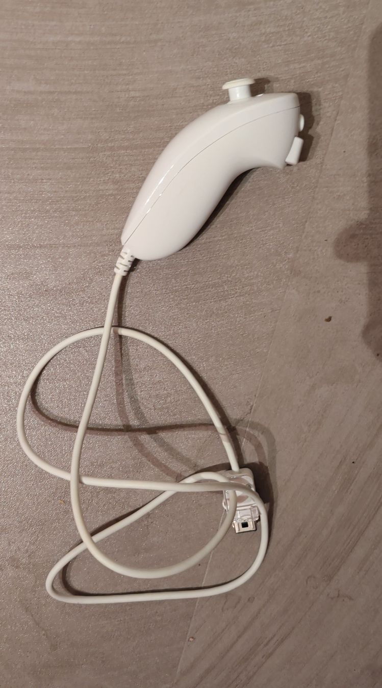 Controller: Wii Nunchuk Controller weiss – Gebraucht aus Neuendorf von borns
