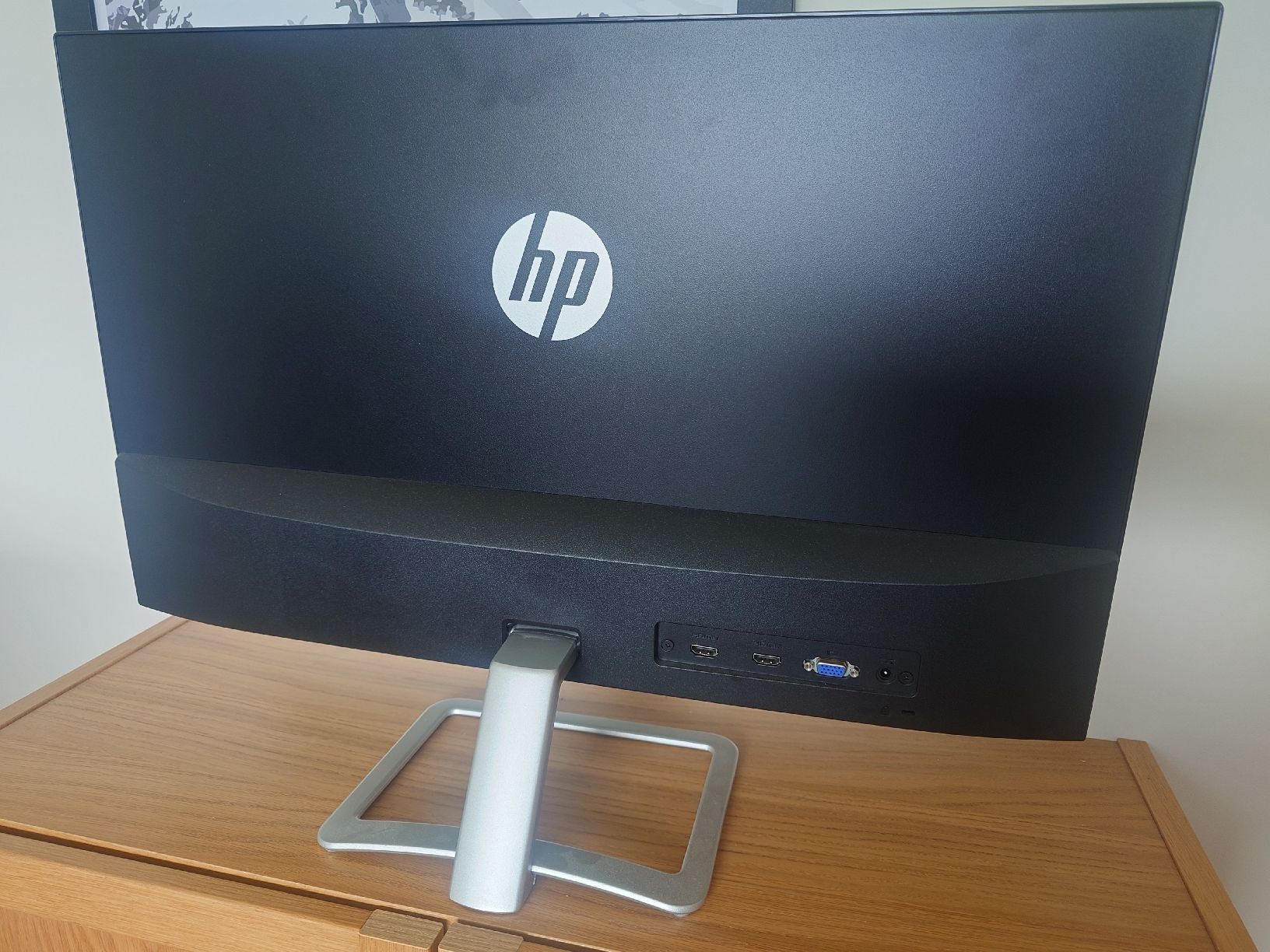 Hewlett Packard Monitore: Écran PC HP 27 es – Gebraucht aus Turin (Salins) von Nicolas_1991 1