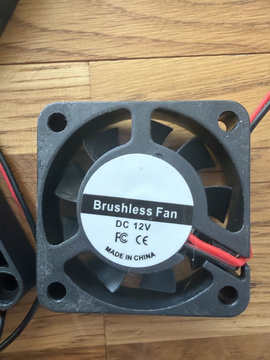 Ventilatoren: 12v Ventilator 5 Stk. zusammen – Neu (gemäss Beschreibung) aus Zürich von Blume1103 1