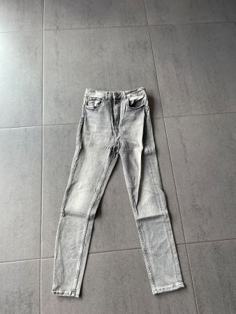 Jeans Zara gris délavé, taille 38