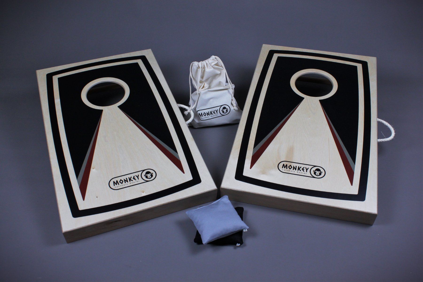 Spiele: Cornholeboard Set – Gebraucht aus Fischenthal von DillingerExpress 1